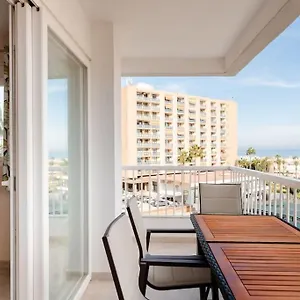  Apartamento Amplio Con Vistas Al Mar Y Piscina En España